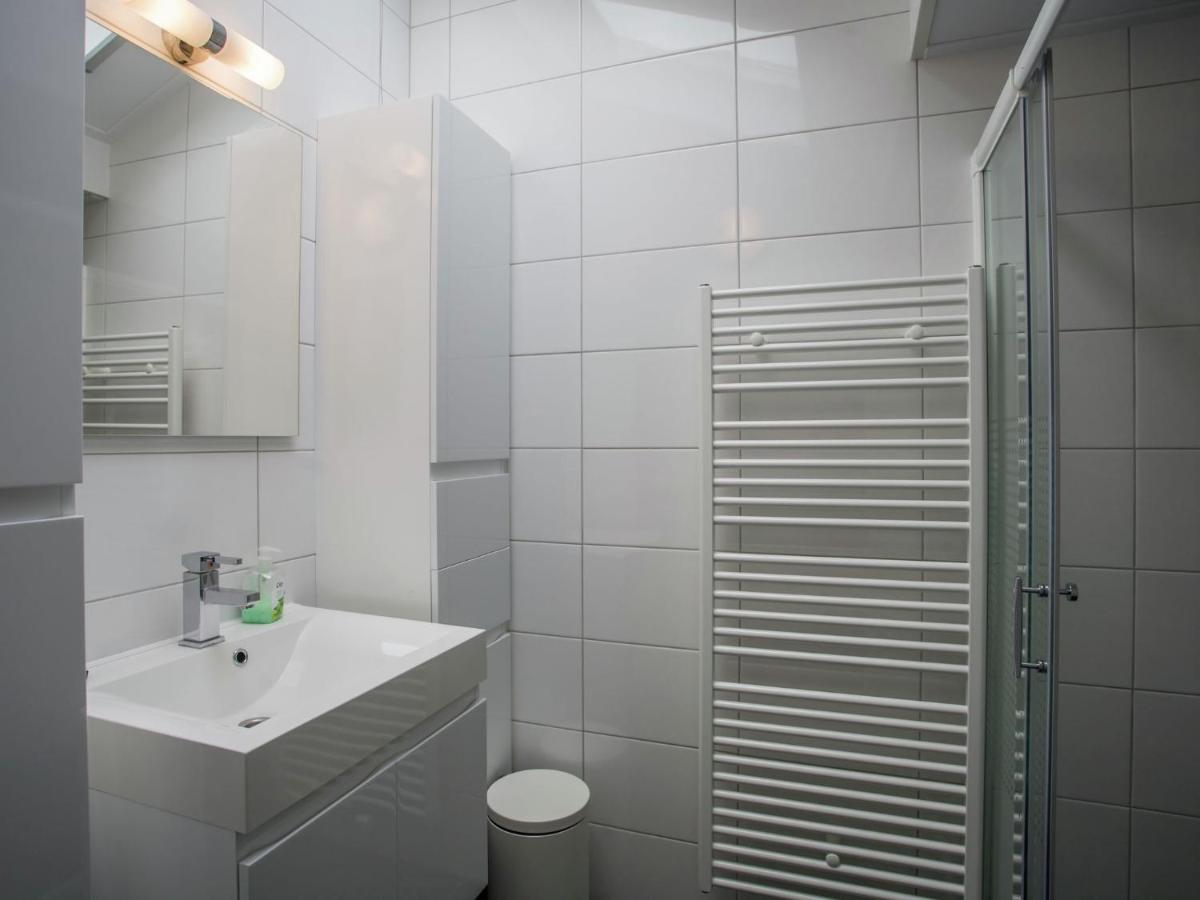 Holiday Home In Kattendijke With Terrace Экстерьер фото